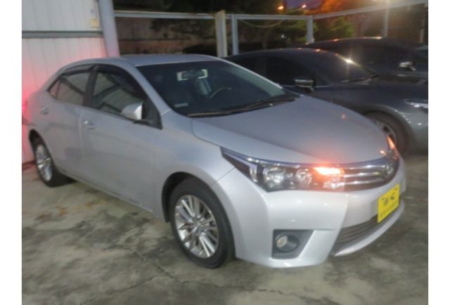 Toyota ALTIS  第4張相片