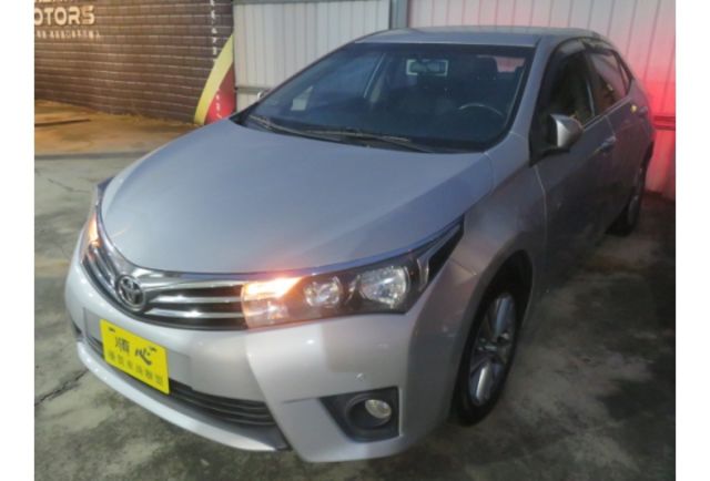 Toyota ALTIS  第6張相片