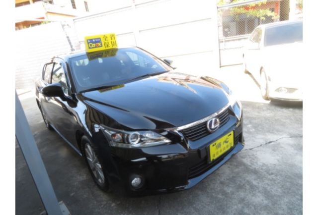 Lexus CT200h  第1張相片