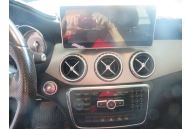 Benz GLA200  第10張相片