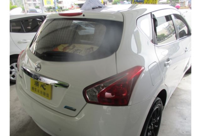 Nissan TIIDA  第4張相片