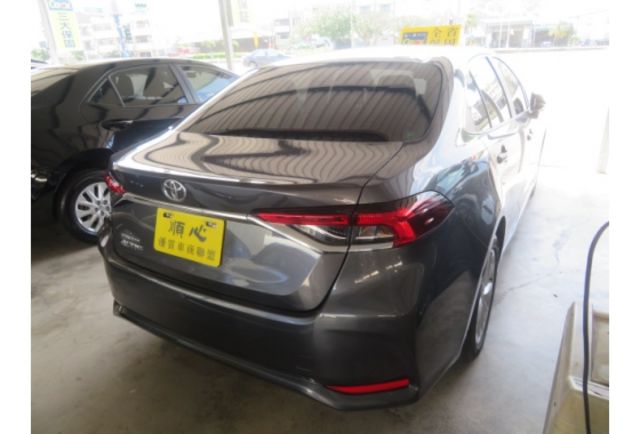 Toyota ALTIS  第4張相片