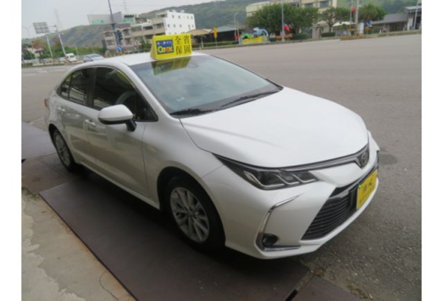 Toyota ALTIS  第2張相片