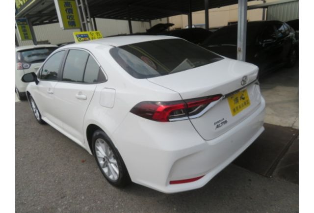 Toyota ALTIS  第4張相片