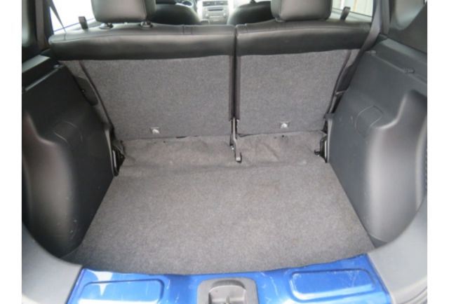 Nissan LIVINA  第7張相片