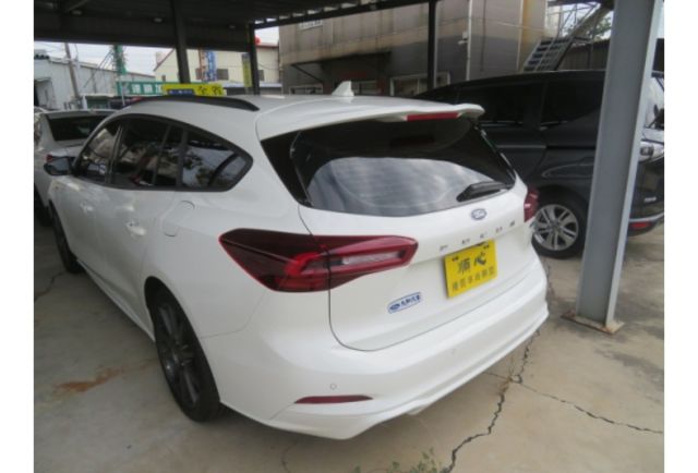 Ford FOCUS  第2張相片