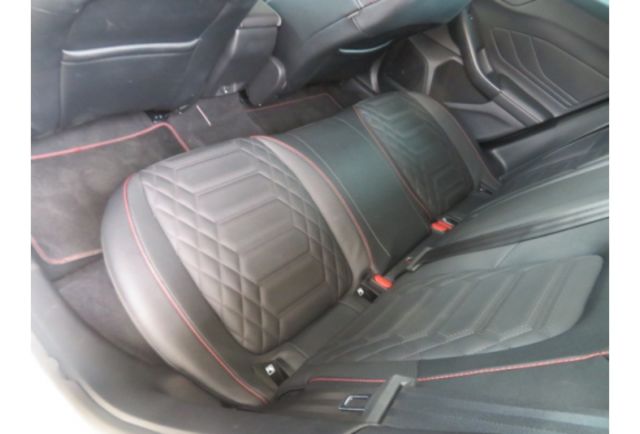 Ford FOCUS  第8張相片