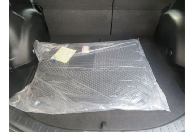 Toyota RAV4  第7張相片