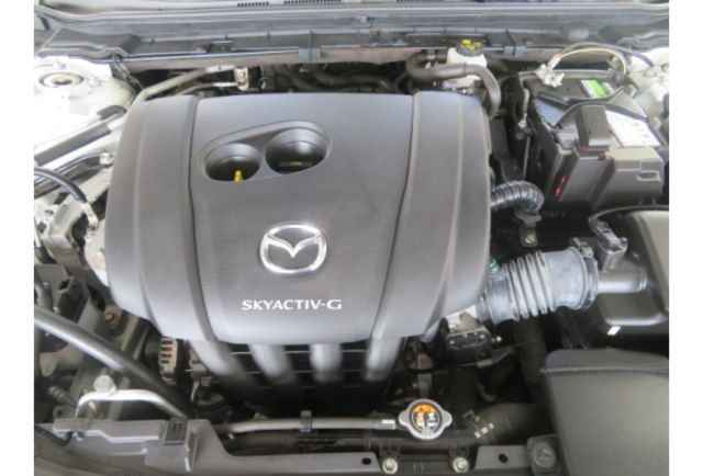 Mazda MAZDA3  第5張相片