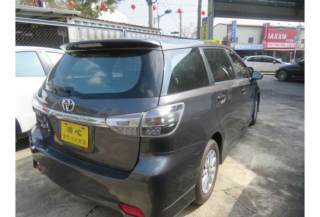 Toyota WISH  第7張相片
