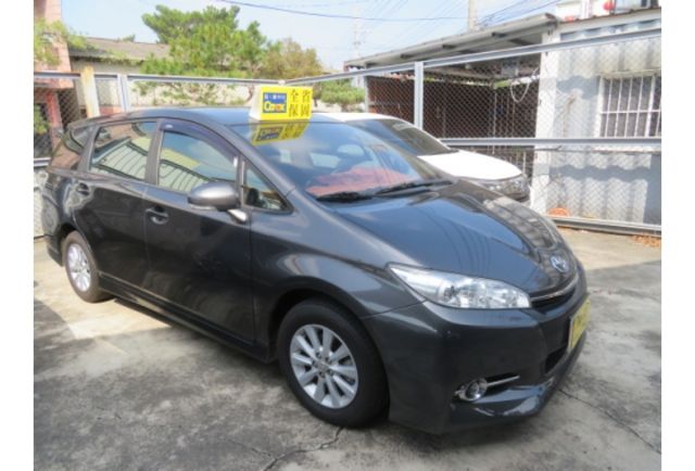 Toyota WISH  第9張相片