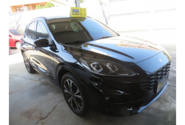 Ford KUGA  第1張相片