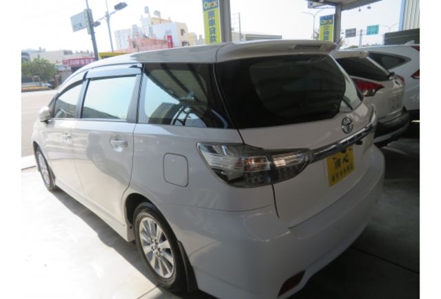 Toyota WISH  第5張相片