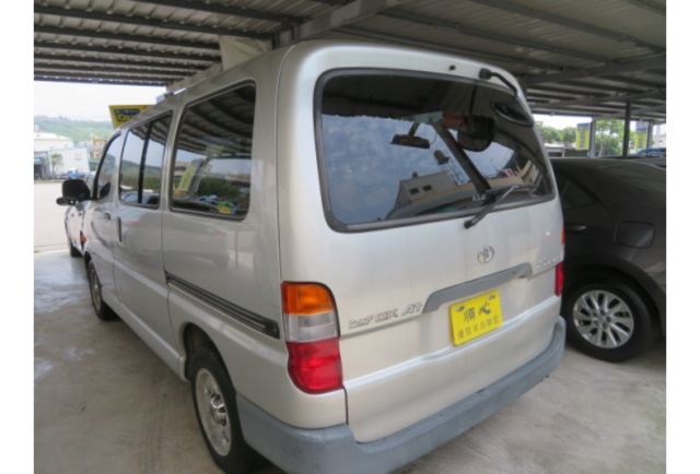 Toyota HILUX  第3張相片