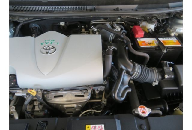 Toyota YARIS  第8張相片