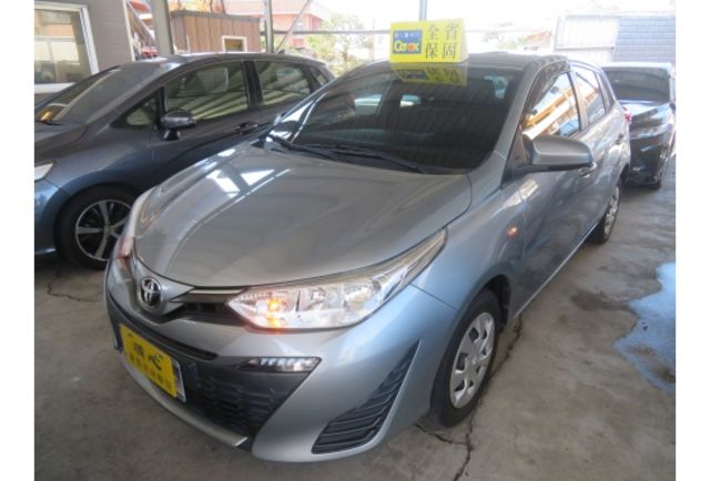 Toyota YARIS  第9張相片