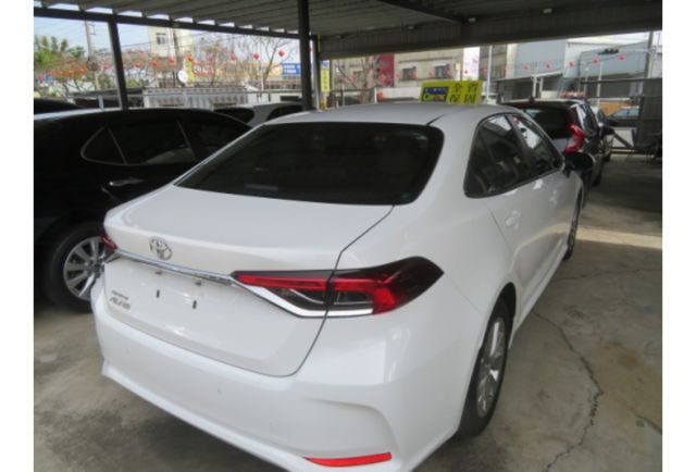 Toyota ALTIS  第4張相片