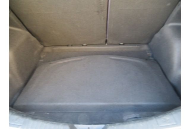 Toyota YARIS  第7張相片