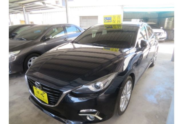 Mazda MAZDA3  第2張相片