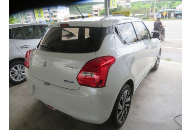 Suzuki SWIFT  第3張相片