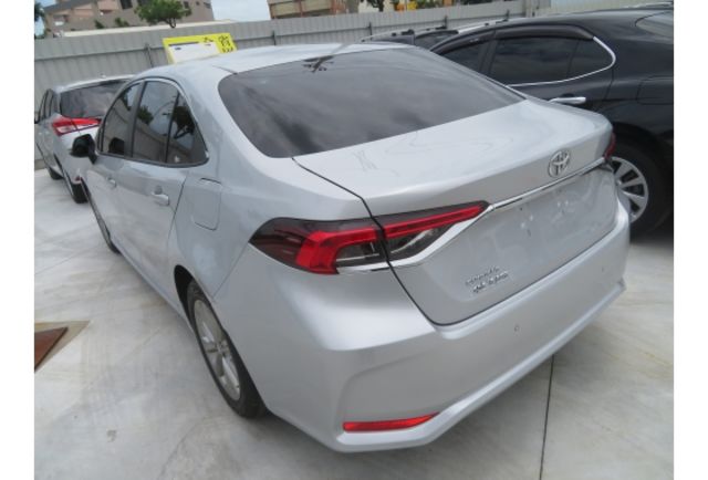 Toyota ALTIS  第2張相片