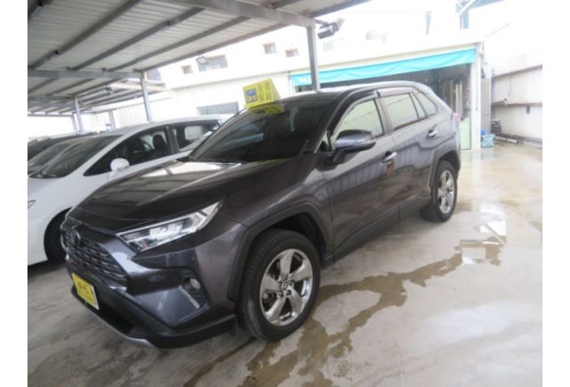 Toyota RAV4  第3張相片