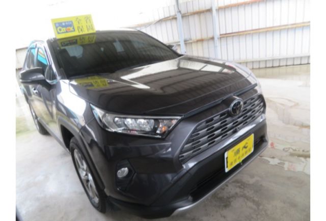 Toyota RAV4  第10張相片