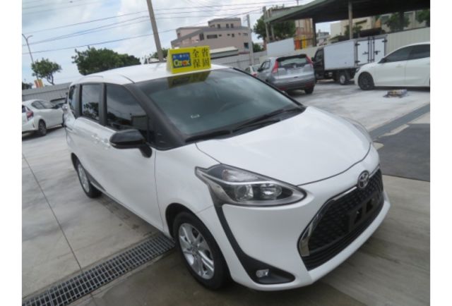 Toyota SIENTA  第2張相片