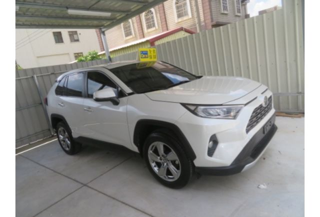 Toyota RAV4  第6張相片