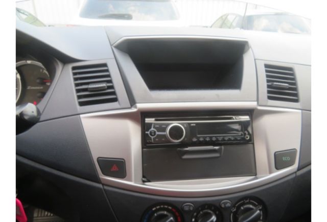 Mitsubishi ZINGER  第9張相片