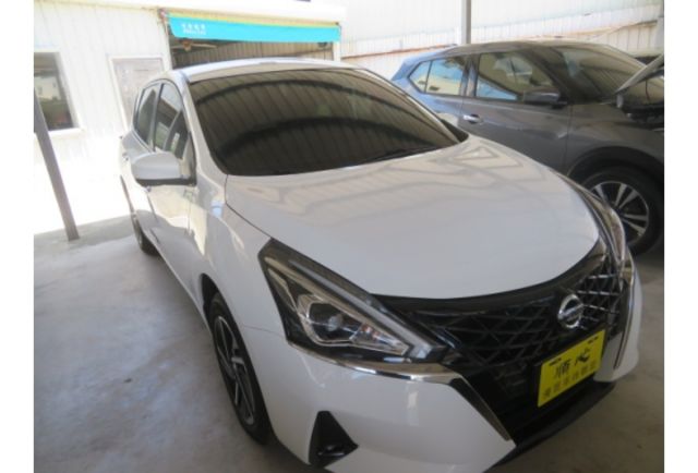 Nissan TIIDA  第2張相片