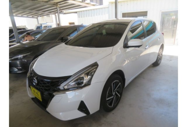 Nissan TIIDA  第3張相片