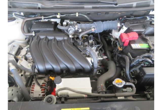 Nissan TIIDA  第6張相片