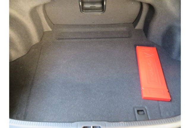 Toyota CAMRY  第7張相片