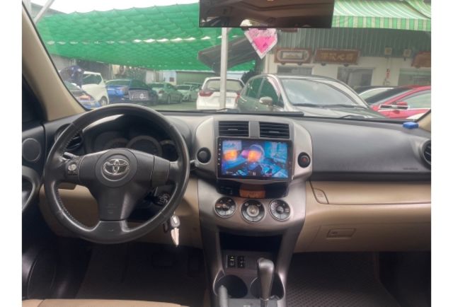 Toyota RAV4  第4張相片