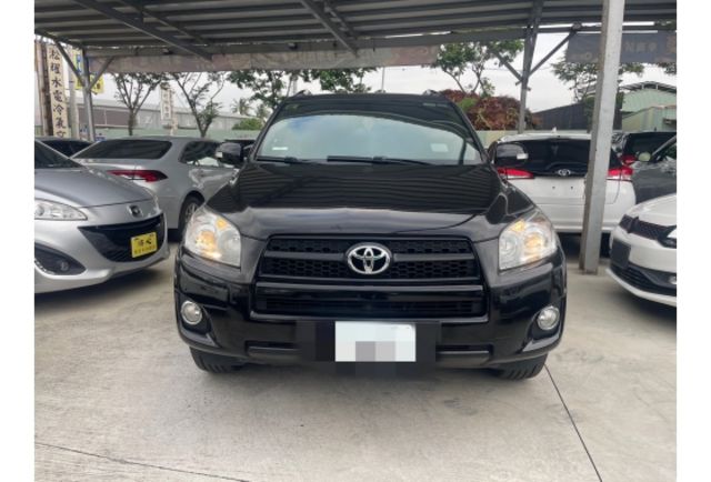 Toyota RAV4  第15張相片