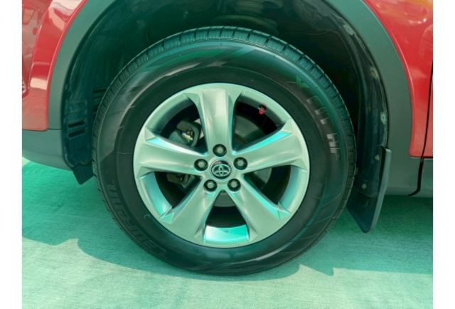 Toyota RAV4  第15張相片