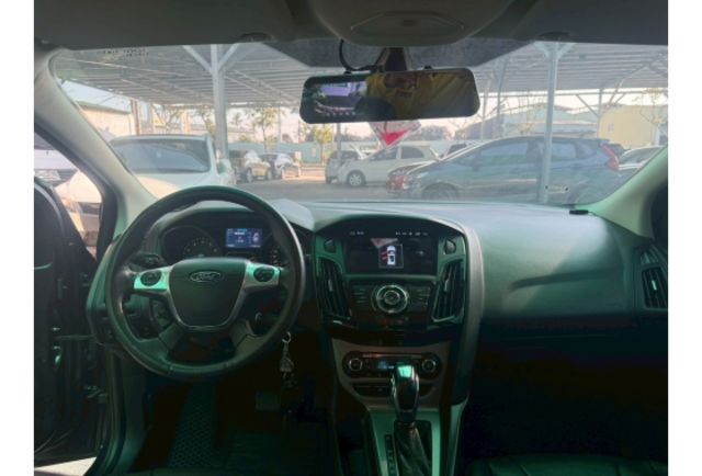 Ford FOCUS  第10張相片