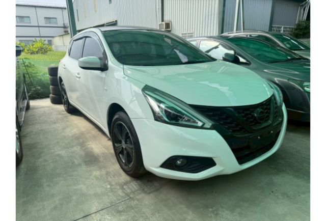 Nissan TIIDA  第1張相片