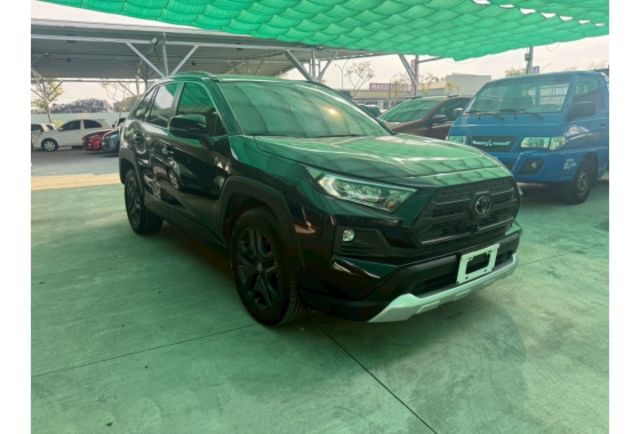 Toyota RAV4  第1張相片