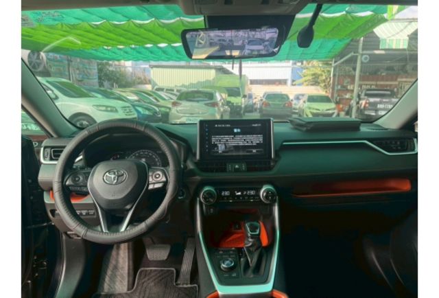 Toyota RAV4  第6張相片