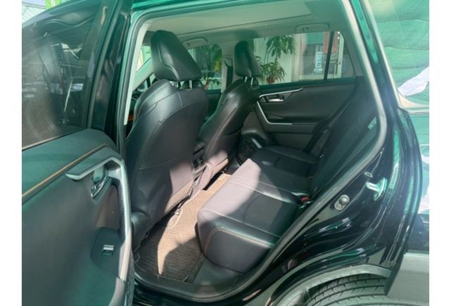 Toyota RAV4  第11張相片
