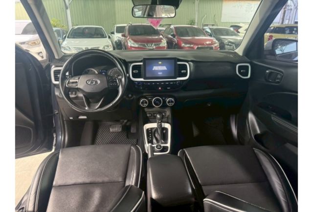 Hyundai VENUE  第11張相片