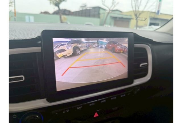 Hyundai VENUE  第12張相片