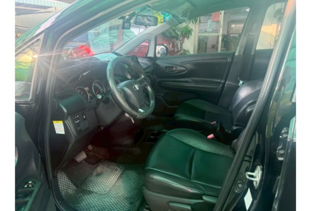 Toyota WISH  第9張相片