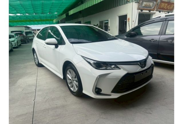 Toyota ALTIS  第1張相片