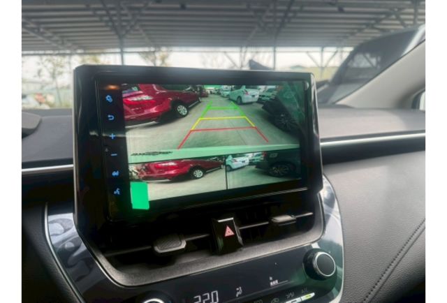 Toyota ALTIS  第10張相片