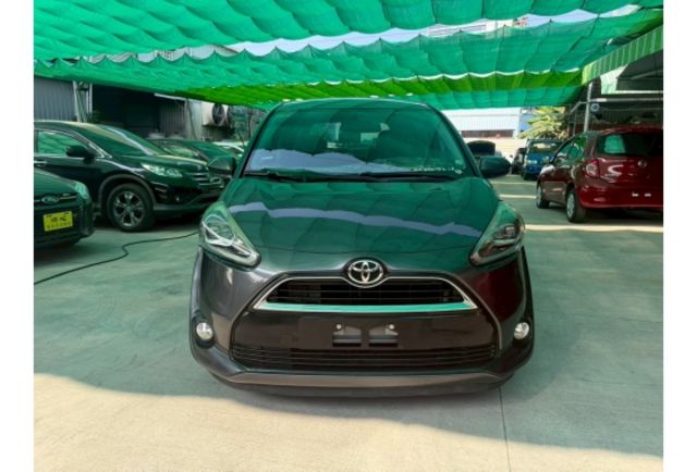 Toyota SIENTA  第2張相片