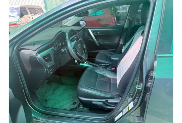 Toyota ALTIS  第5張相片