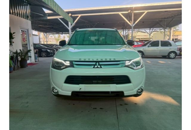 Mitsubishi OUTLANDER  第3張相片
